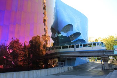 IMG_1210 - EMP Museum and Monorail