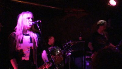 BOTTOM / DORO
@ thee Parkside SF