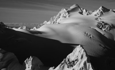 Circe (Foreground), Upper Hoh Glacier, & Olympus E Peak From The East <br> (Olympics_123012_217-2.jpg)