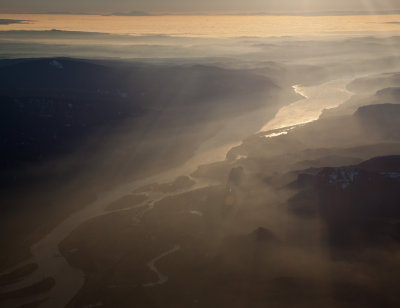 The Columbia River, Looking To The Southwest (ColumbiaRiver_011913_022-10.jpg)