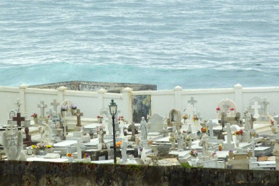 We weren't able to visit the old San Juan cemetery by the sea, but I hear it has some interesting headstones & monuments.
