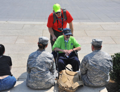 Old Veteran meeting current soldiers