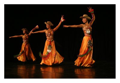 Dancers Of Luizhou