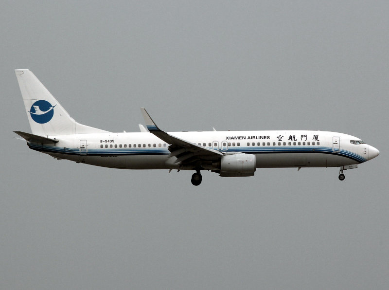 B738  B-5435  