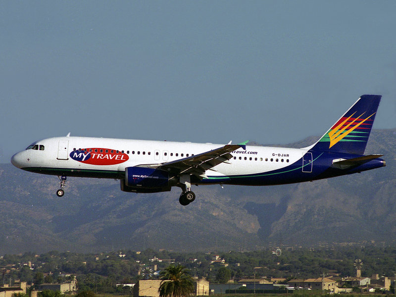 A320 G-DJAR