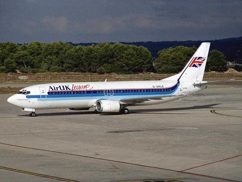 G-UKLE B737-400