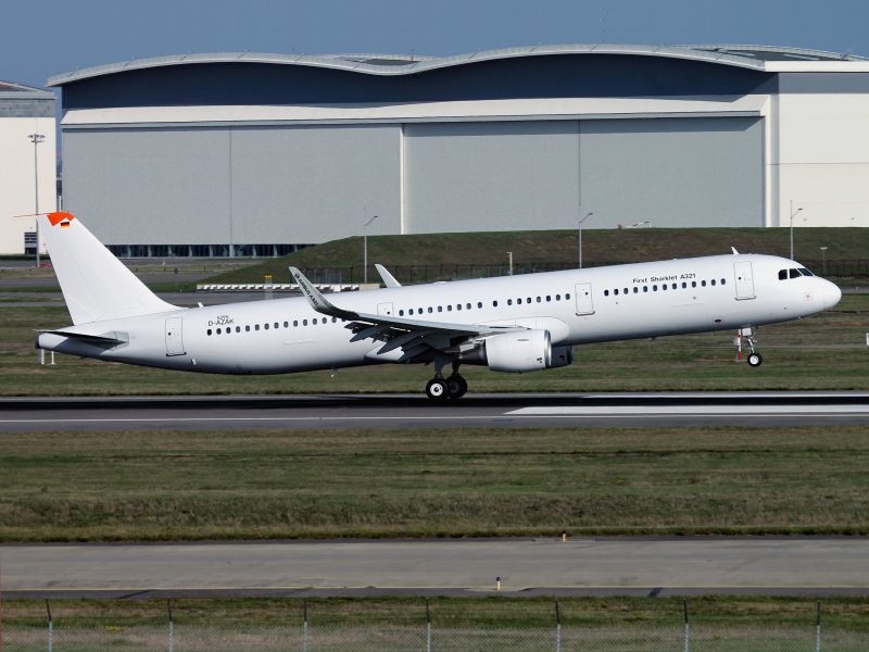 A321  D-AZAK  