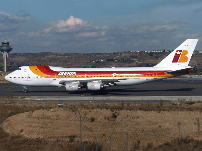 B747-200 TF-ATC 