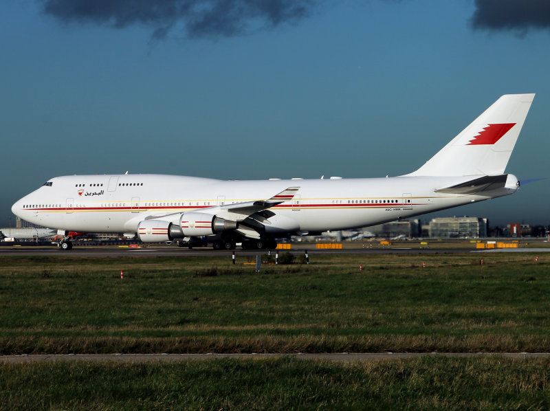 B747-400 A9C-HMK