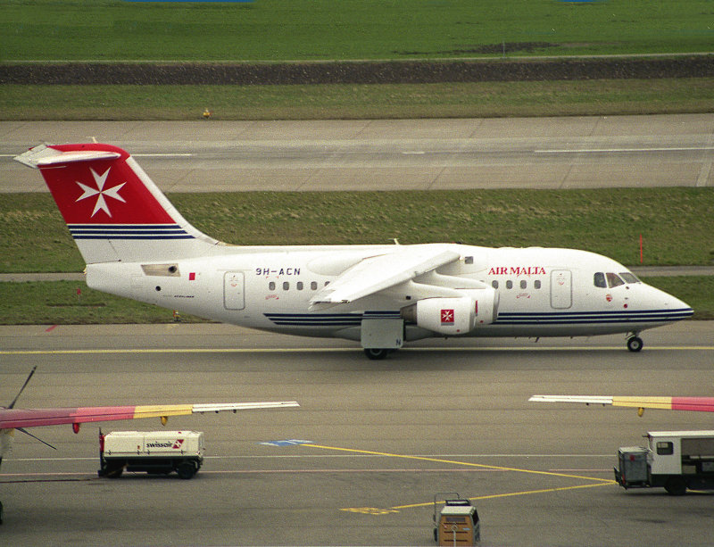 Bae146-200  9H-ACN 