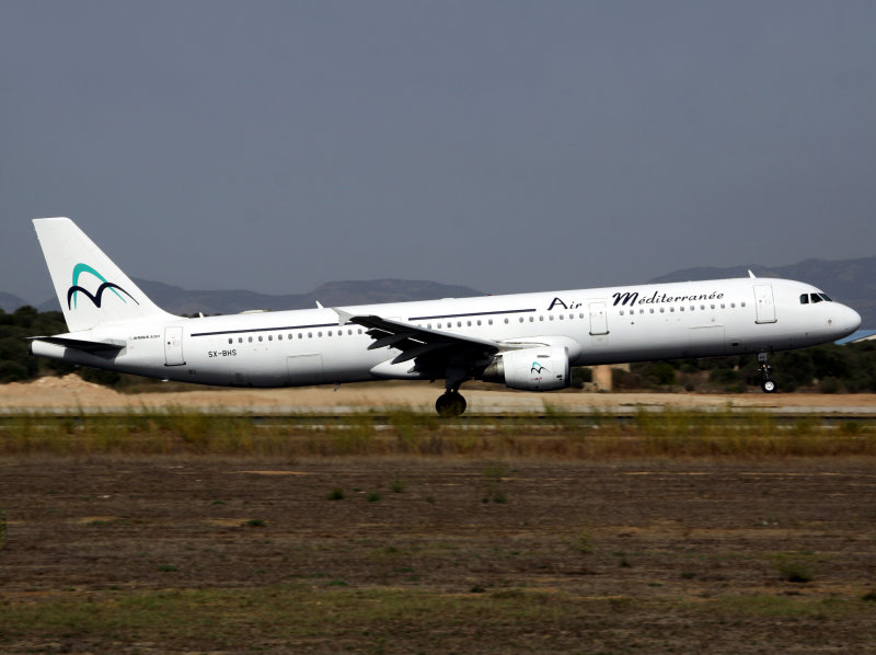 A321  SX-BHS 