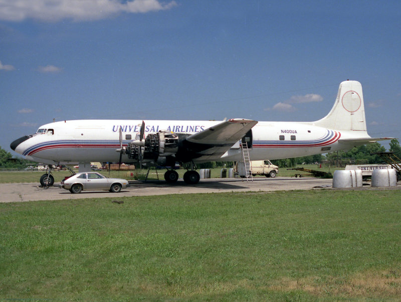 DC6  N400UA  