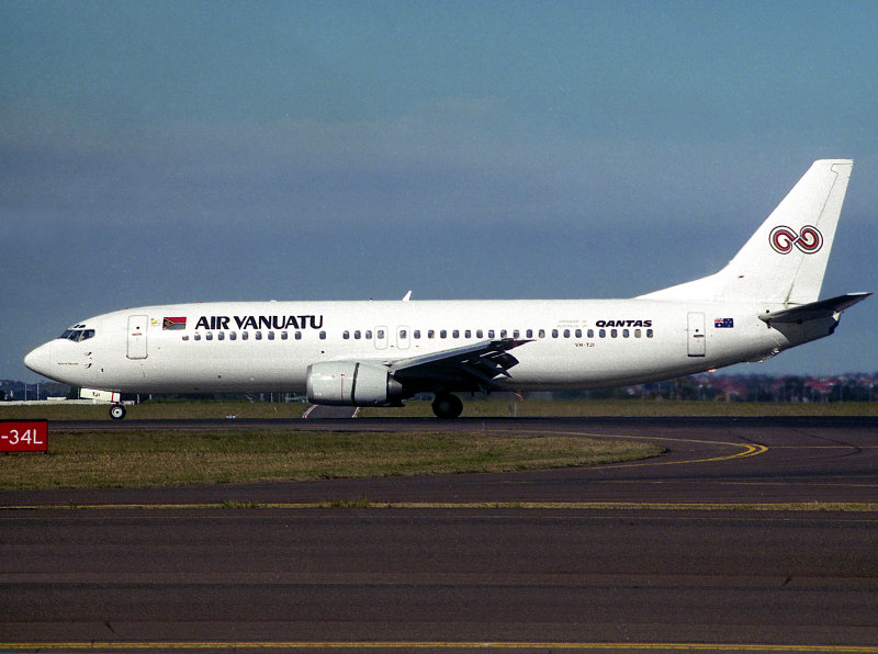 B737-400  VH-TJI  