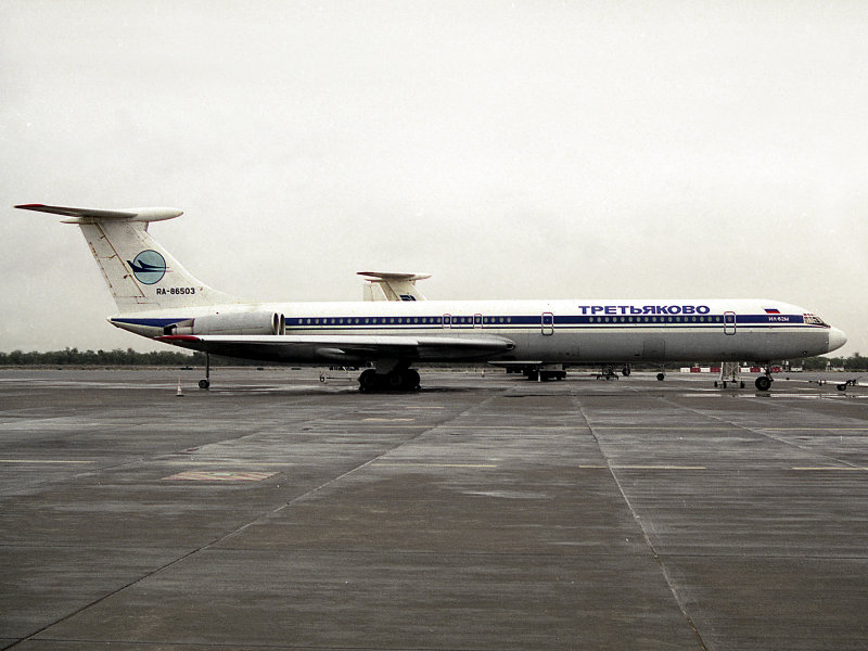 IL62M  RA-86503 