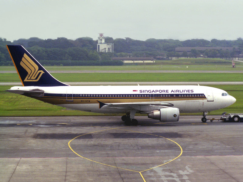 A310-300 9V-STW  