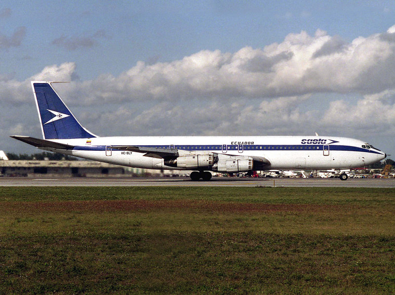 B707-320 HC-BLY