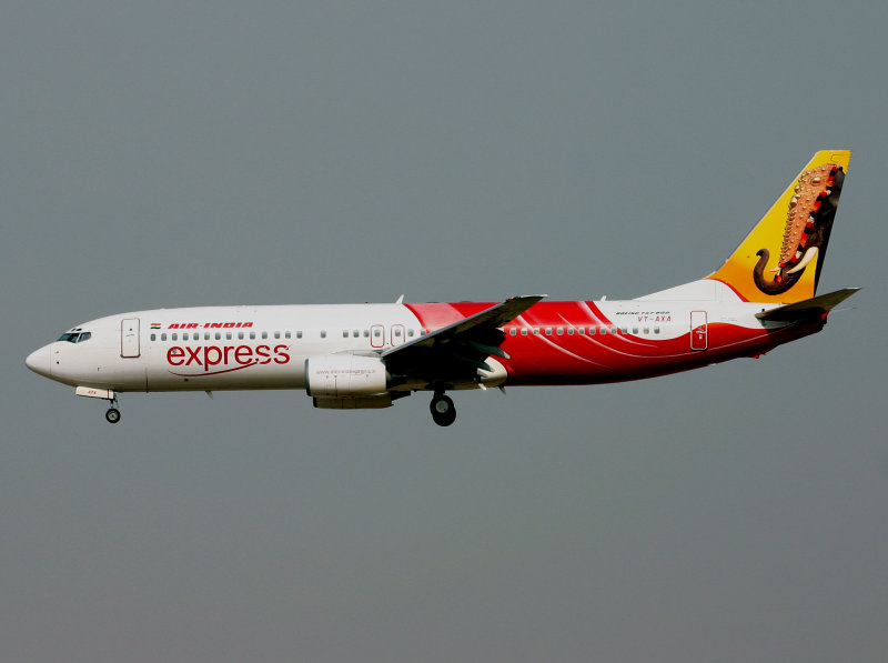 B737-800 VT-AXA