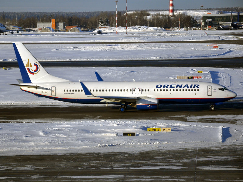 B737-800  VQ-BLX