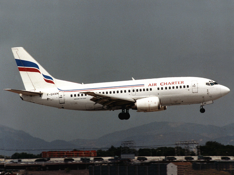 B.737-500 F-GHXM 