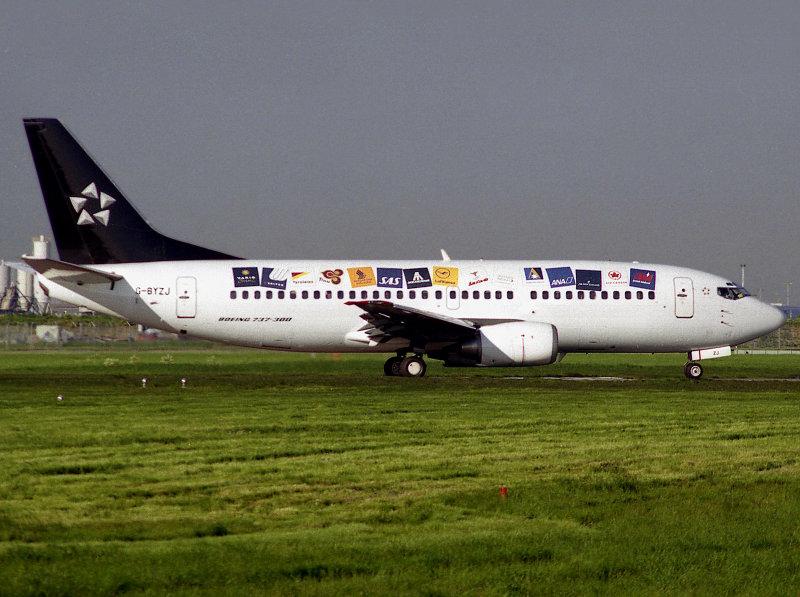 B737-300 G-BYZJ