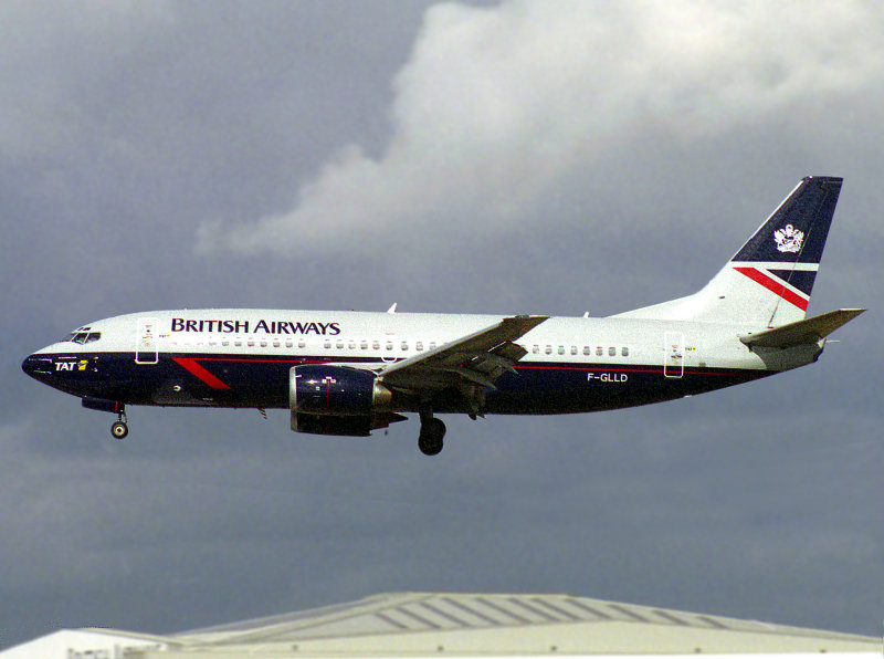 B737-300  F-GLLD 