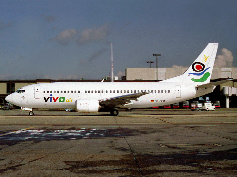 B737-300  EC-FFC  