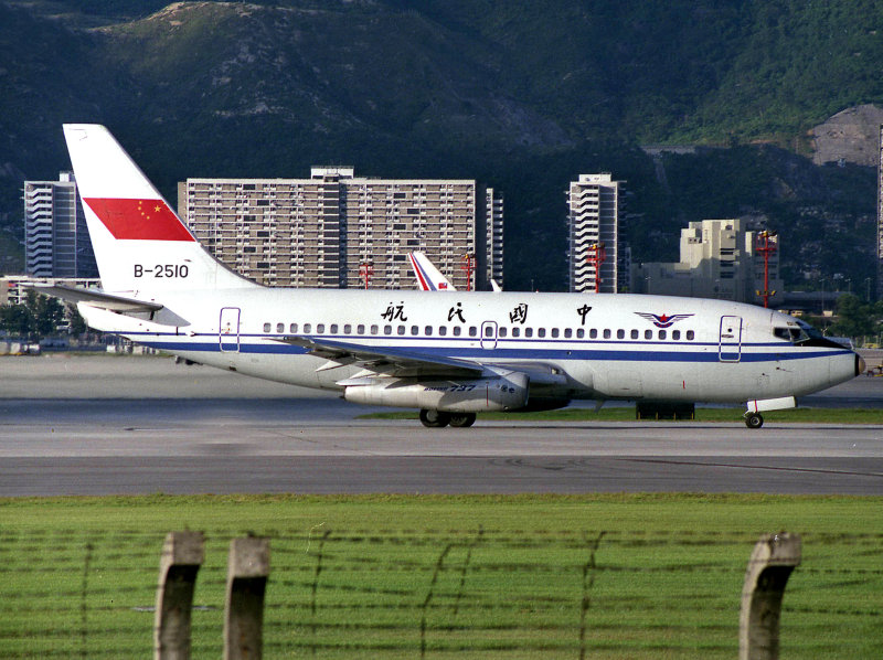 B737-200  B-2510  