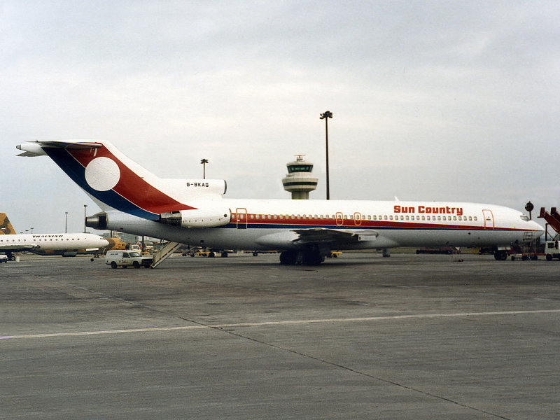 B727-200  G-BKAG  