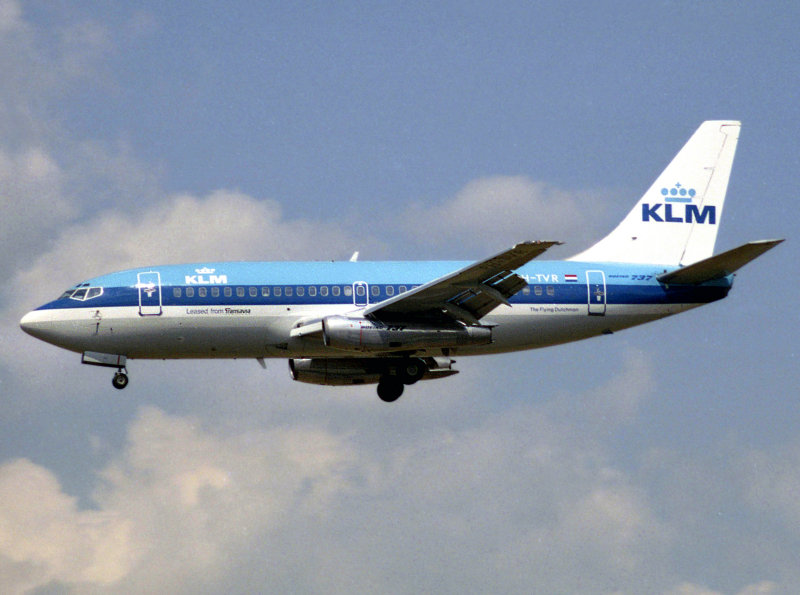 B737-200  PH-TVR  