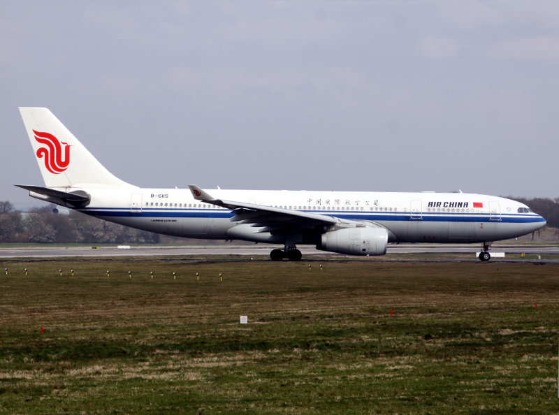 A330-200  B-6115  