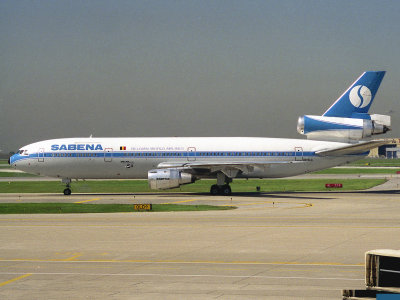DC10-30  OO-SLA 
