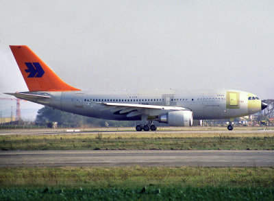 A310-300  D-AHLB #528 F-WWCE