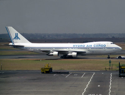 B747-200F  ZS-OOS 