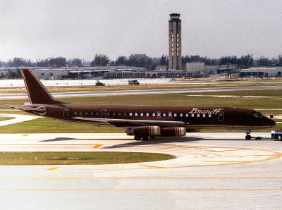 DC8-62  N1807  