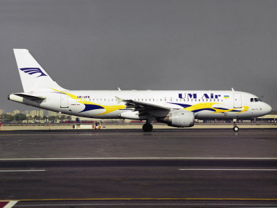 A320  UR-UFB