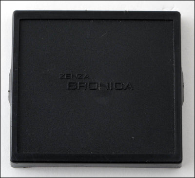 01 Bronica ETR Prism Finder Cap.jpg