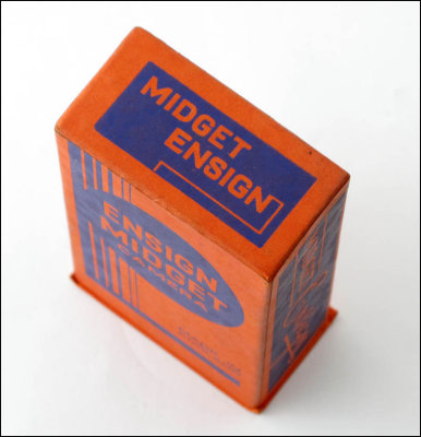 06 Ensign Midget 55 Box.jpg