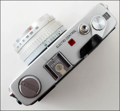 06 Minolta Hi-matic E Camera.jpg