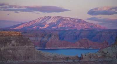 Alpenglow on Navajo