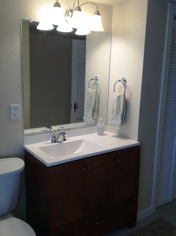 Bathroom-Blankets 002.JPG
