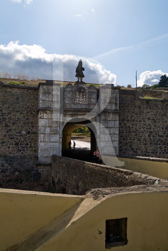 Portas de So Vicente