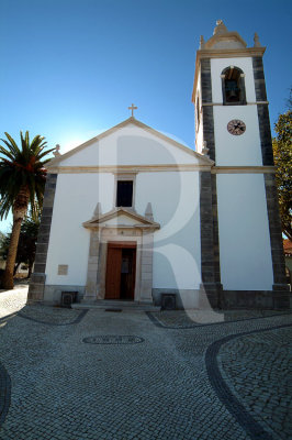 Igreja Paroquial de Alqueido da Serra