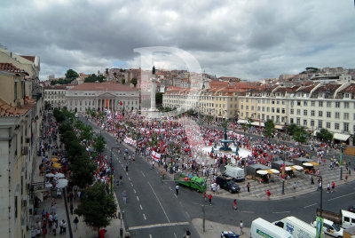 Rossio in Red and White