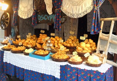 ATTRACTIVE PASTRIES STALL