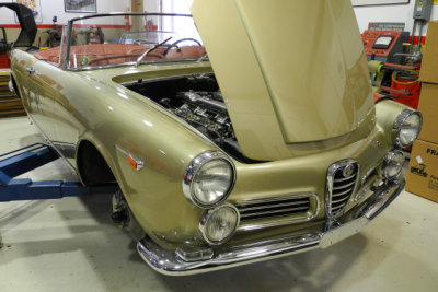 1965 Alfa Romeo 2600 (4361)