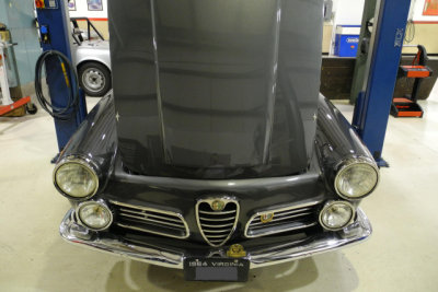 1964 Alfa Romeo 2600 (4376)