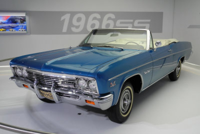 1966 Chevrolet Impala SS convertible (2161)