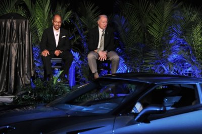 Ed Welburn, GM vice president for global design, and Peter Brock, key designer of the C2 Corvette Sting Ray, with the C7 (8844)