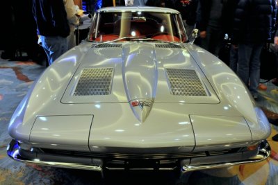 1963 Chevrolet Corvette Sting Ray, second generation Corvette or C2 (8894)