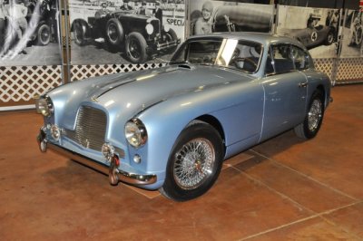 1955 Aston Martin DB2/4 Mk. I, Don & Harris Brodie, Rosemont, PA (1729)